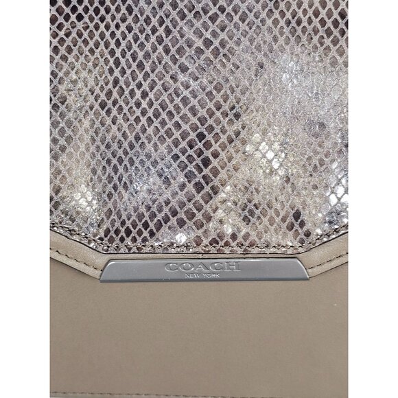 NWOT Coach Women's Exotic Python Embossed Leather Crossbody Bag Sz Medium 1854 - Picture 9 of 13